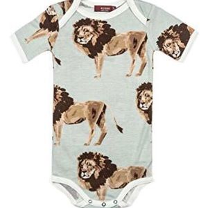 Milkbarn 3-6 month lion onesie EUC